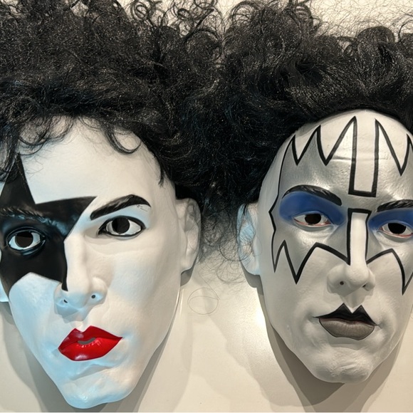 KISS MASKS - Picture 3 of 3